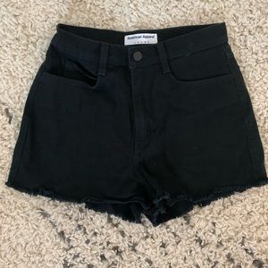 ✨American Apparel high-wasted Jean Shorts ✨